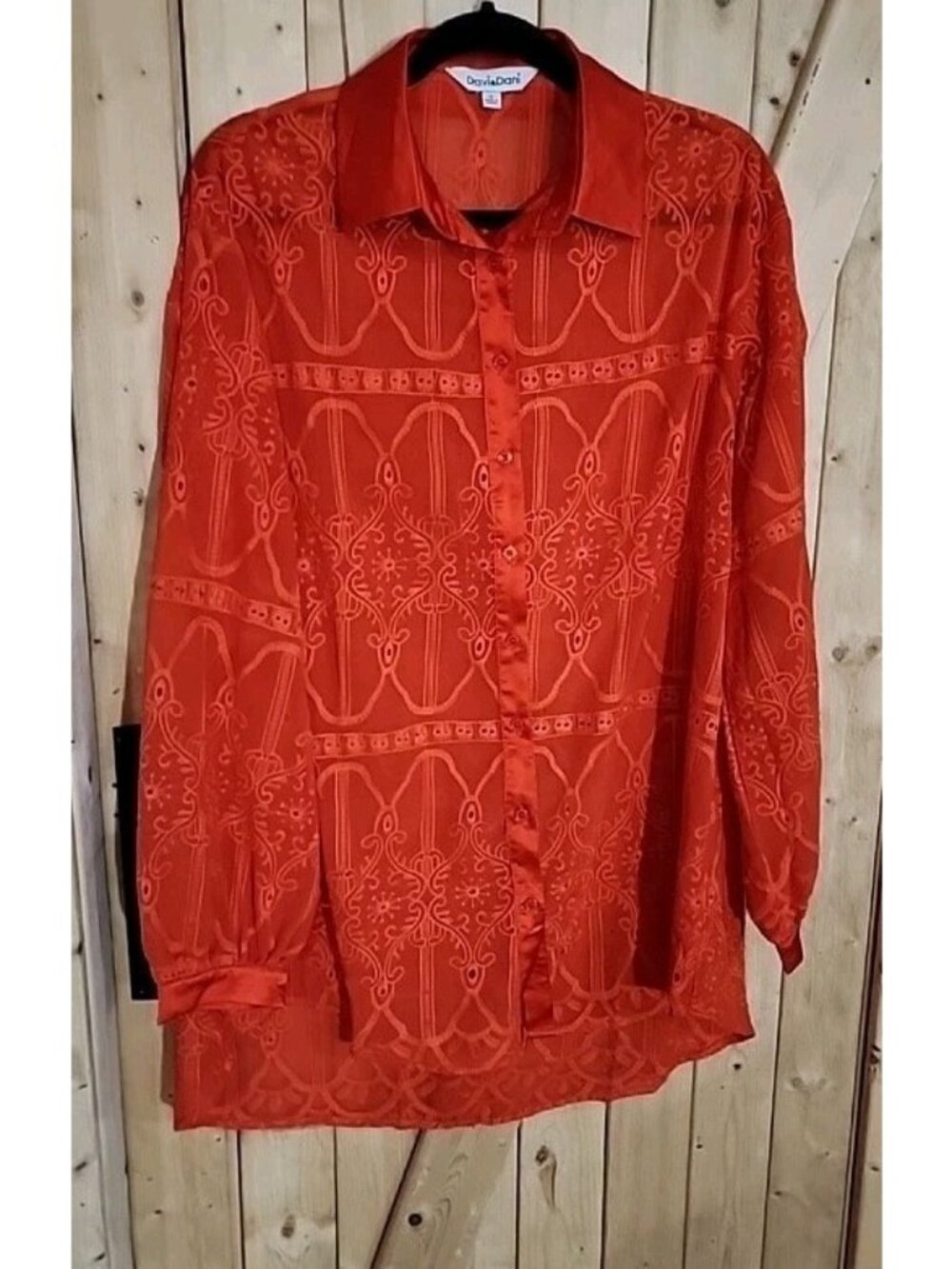 DAVI & DANIā Orange Embroidered Chiffon/Satin Long Sleeve Button Blouse; Size M